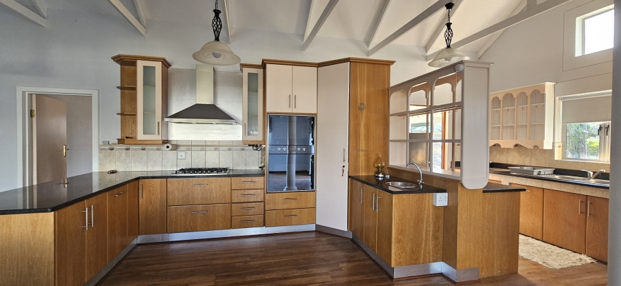 3 Bedroom Property for Sale in Stilbaai Wes Western Cape